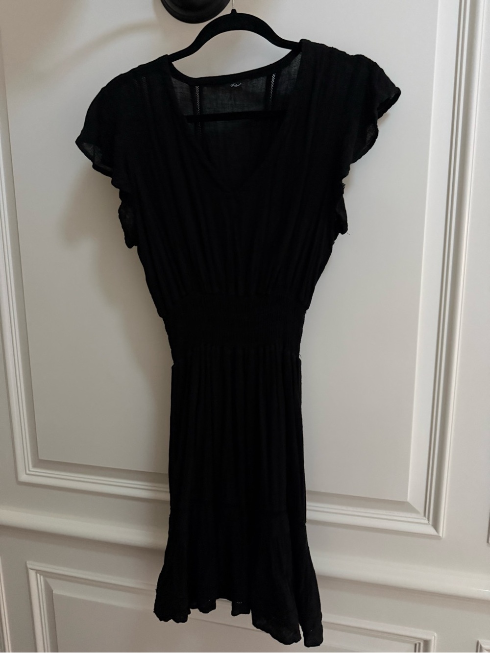 Rails Tara V neck Smocked Waist Dress - Picture 6 of 13